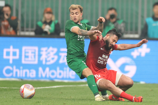 塞尔记者：姆巴佩将因腿部不适缺席欧冠对阵曼城（塞尔记者称：姆巴佩腿部不适，将缺席欧冠战曼城）