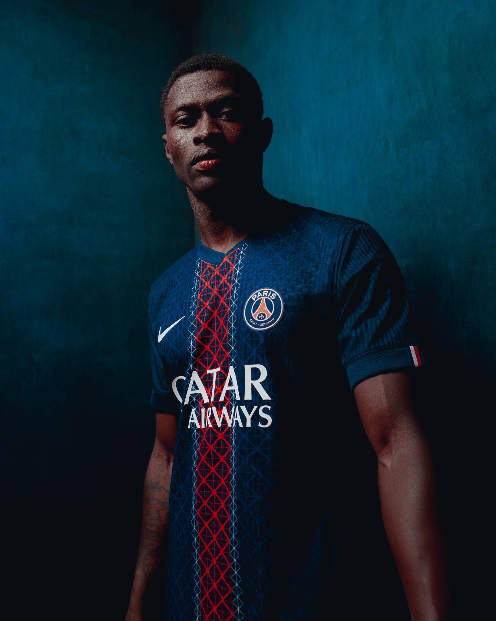 半场战报：国安2-0梅州，法比奥梅开二度（半场：国安2-0领先梅州，法比奥双响）