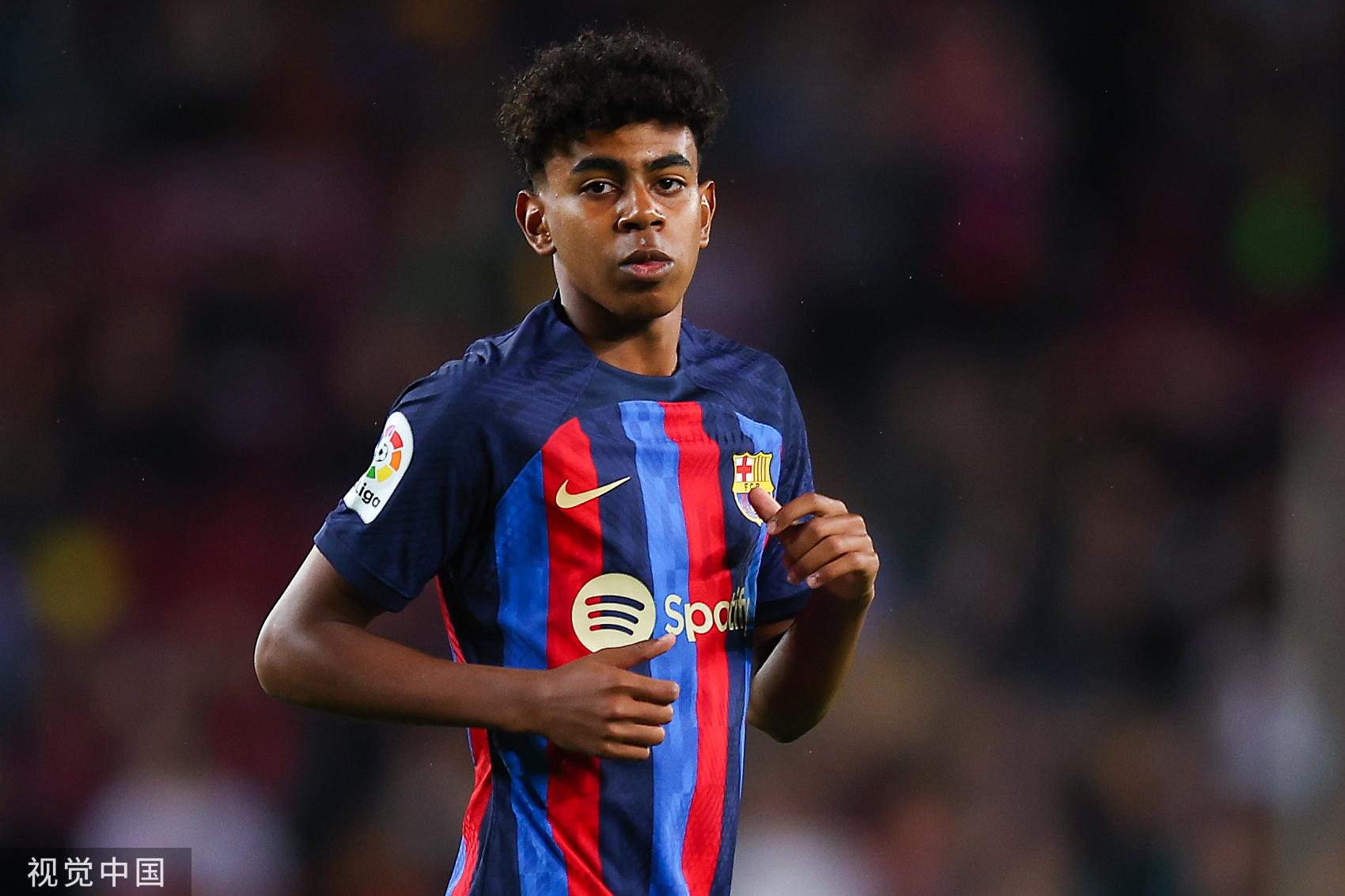 那不勒斯老板：输给伟大的穆里尼奥不丢人，差评穆帅是因为嫉妒（那不勒斯老板：败给伟大的穆里尼奥并非耻辱，对穆帅的差评多出于嫉妒）